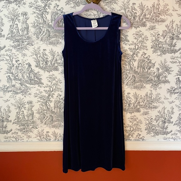 Jessica Howard Two Piece Set - Picture 2 of 7